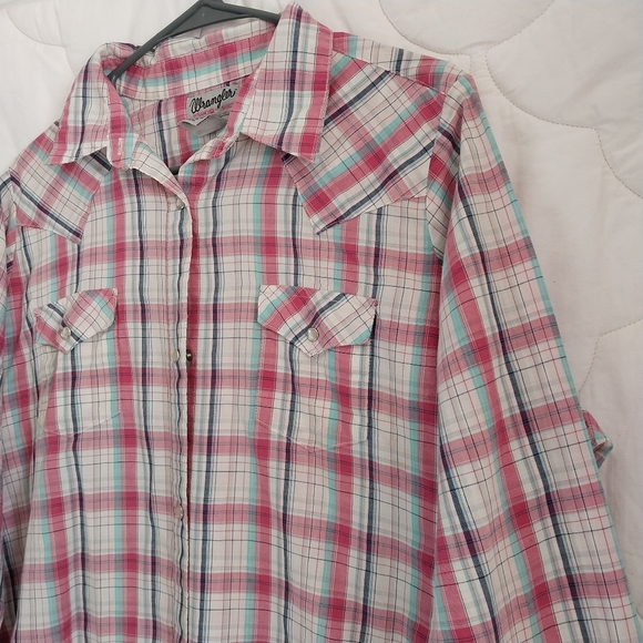 Vintage Wrangler Shirt XXL Lightweight Pearl Snap Long sleeve Pink Plaid shirt - Picture 3 of 13